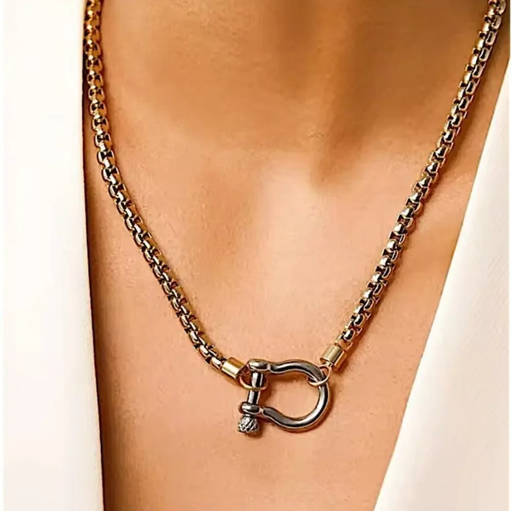 Horseshoe Gold Silver Statement Choker Necklace, Horse D Ring